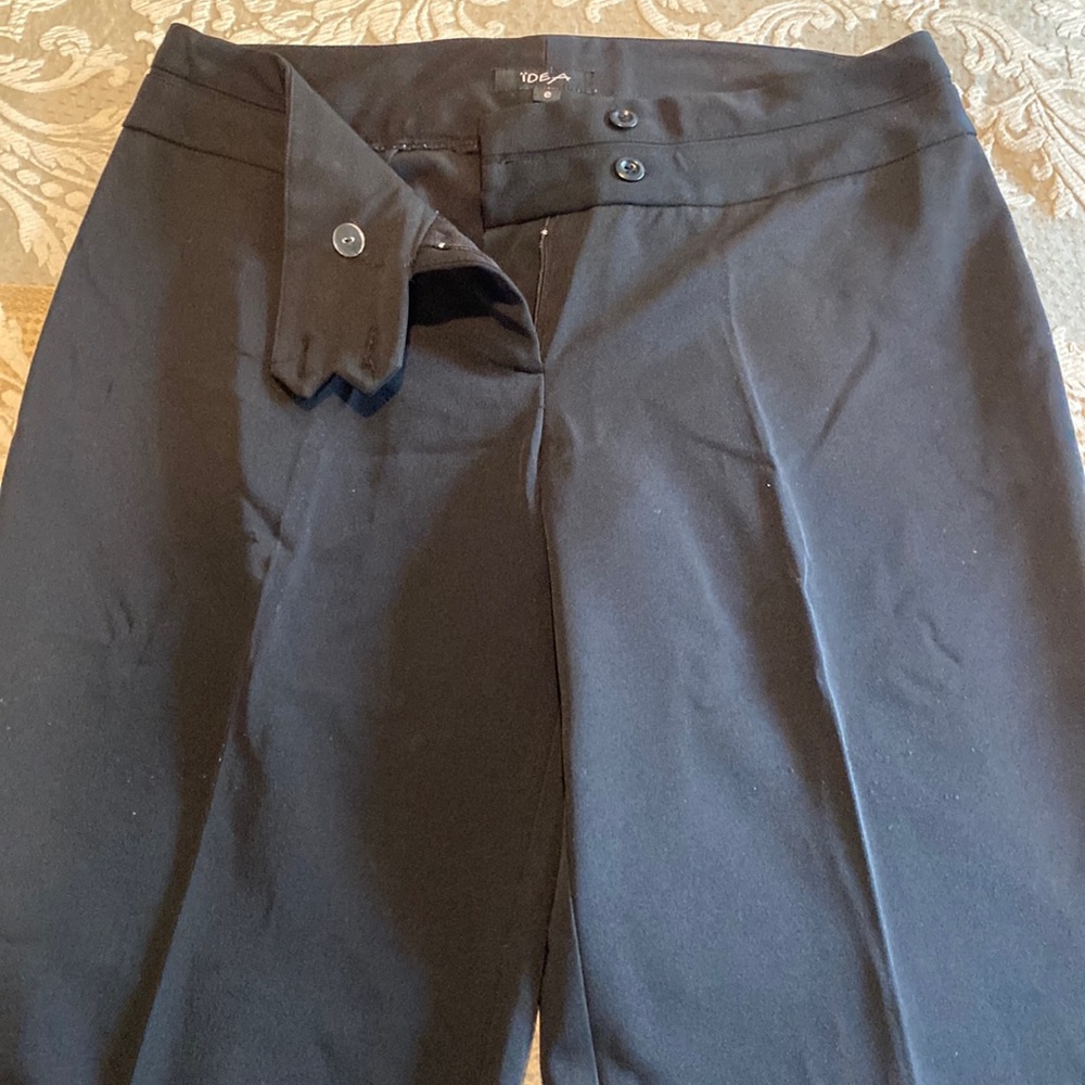 Black pants size 8